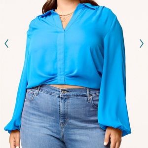 - Plus size Intempo twist front crop shirt